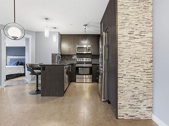 3rd image of 155 E Skyview Ranch Way NE #5105