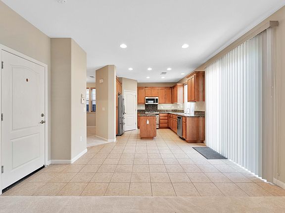 4th image of 4686 Snead Dr