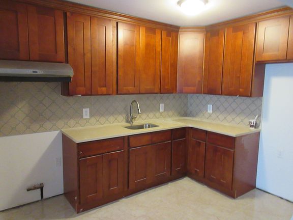 5th image of 37-49 81st St #3D