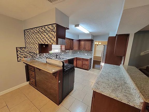 5th image of 14019 Greenway Dr #14019