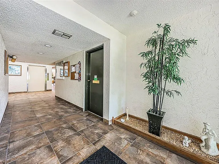 2587 Countryside Blvd #109 — Photo 7