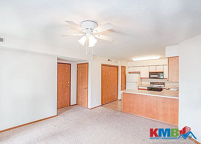 21 Westside Dr — Photo 4