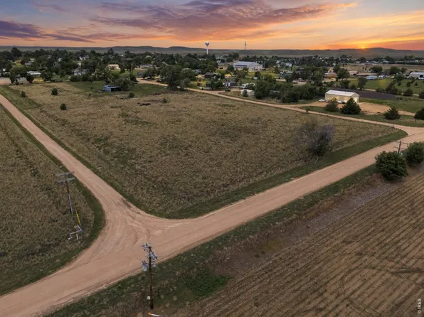 512 E Curtis St, Eckley, CO 80727