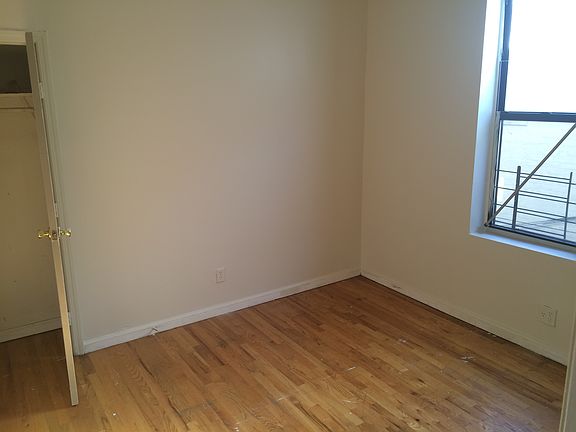 Bedroom 2 Front Right