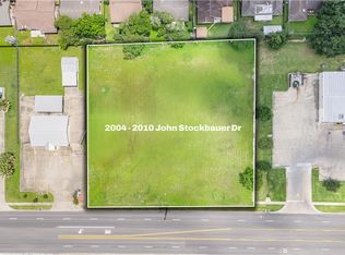 2010 John Stockbauer Dr, Victoria, TX 77901