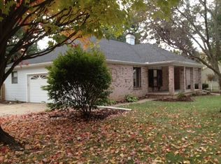 2924 27th St #A, Moline, IL 61265