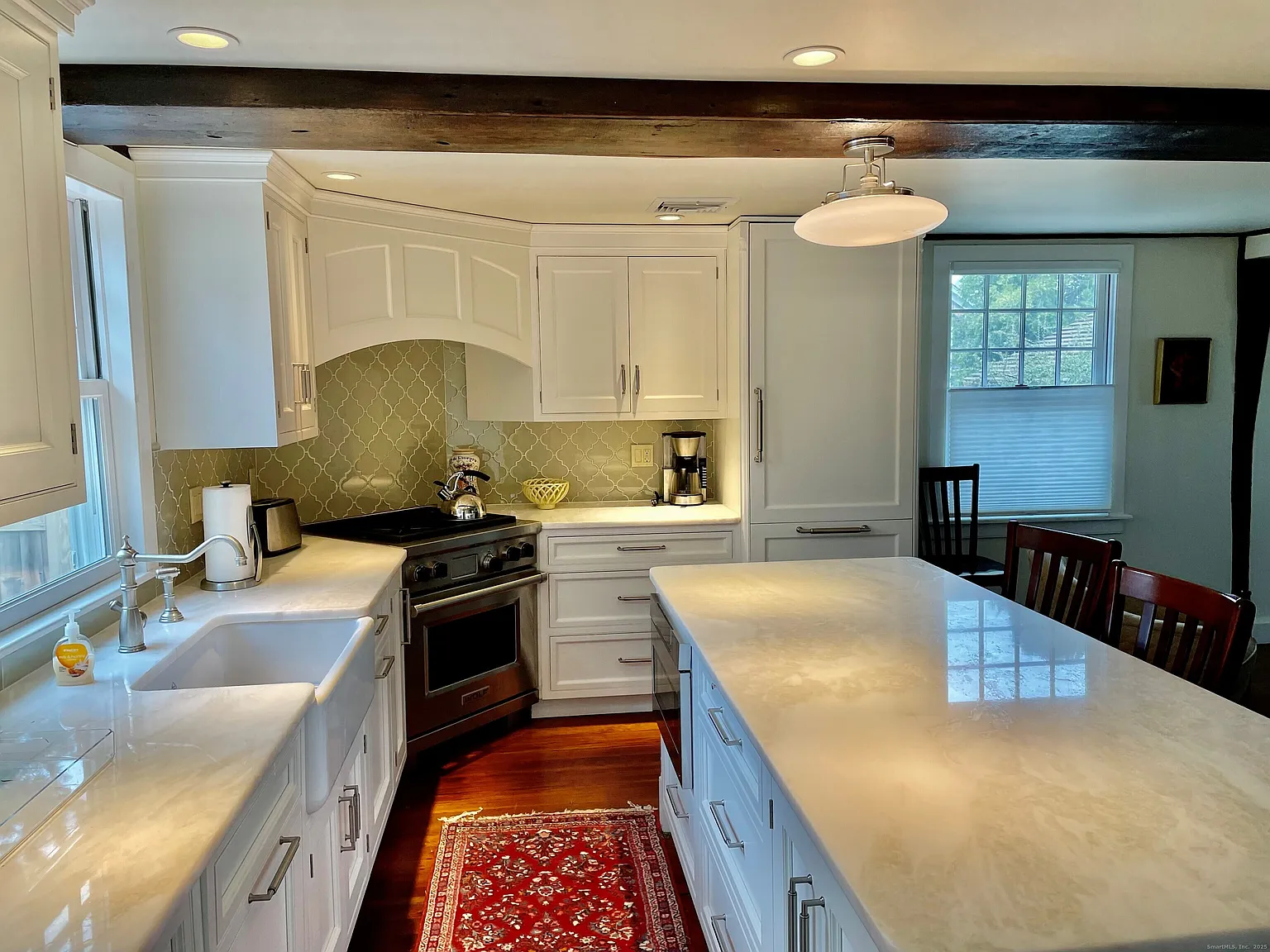 2 bed, 2.5 bath, 1615 sqft, $8,500 — Photo 2