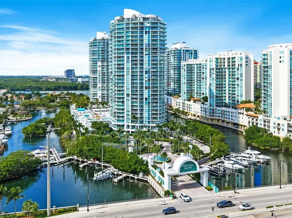 16400 Collins Ave #Townhouse 4, Sunny Isles Beach, FL 33160