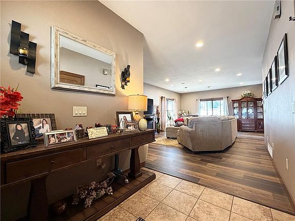 3rd image of 102 Royal Crest Drive