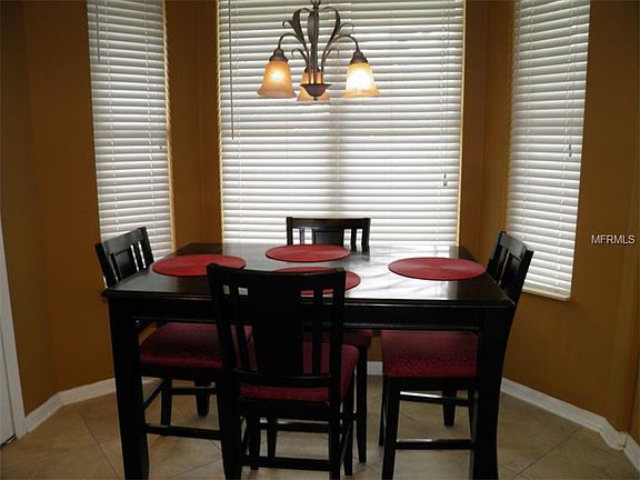 5th image of 821 Santee Terre Ln