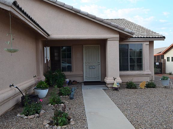 3rd image of 2499 Cartegena Dr