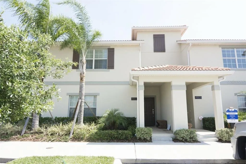 4 bed, 3.0 bath, 1914 sqft, $2,900 — Photo 1