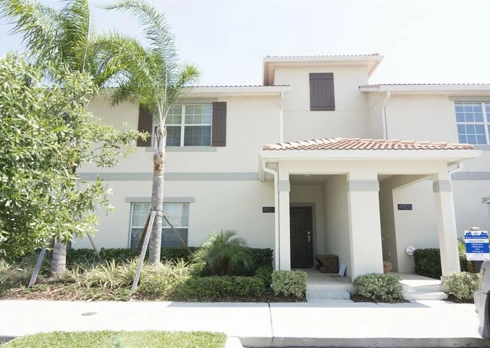 4807 Clock Tower Dr