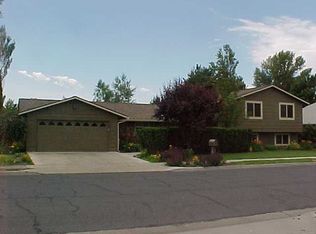 225 W Moore Ave, Hermiston, OR 97838