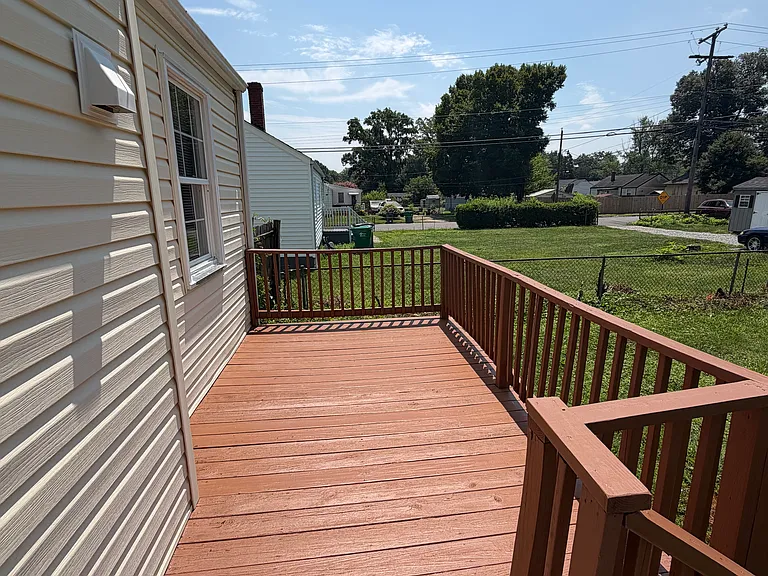 1811 Binford Ln — Photo 11