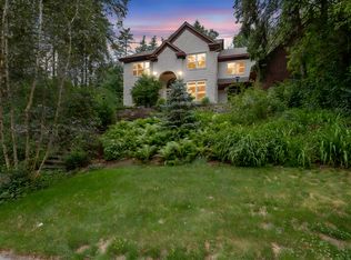 1536 Shannon Dr, Woodbury, MN 55125