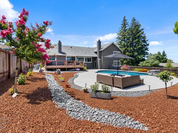3005 Sunset Hill Rd, Rocklin, CA 95677