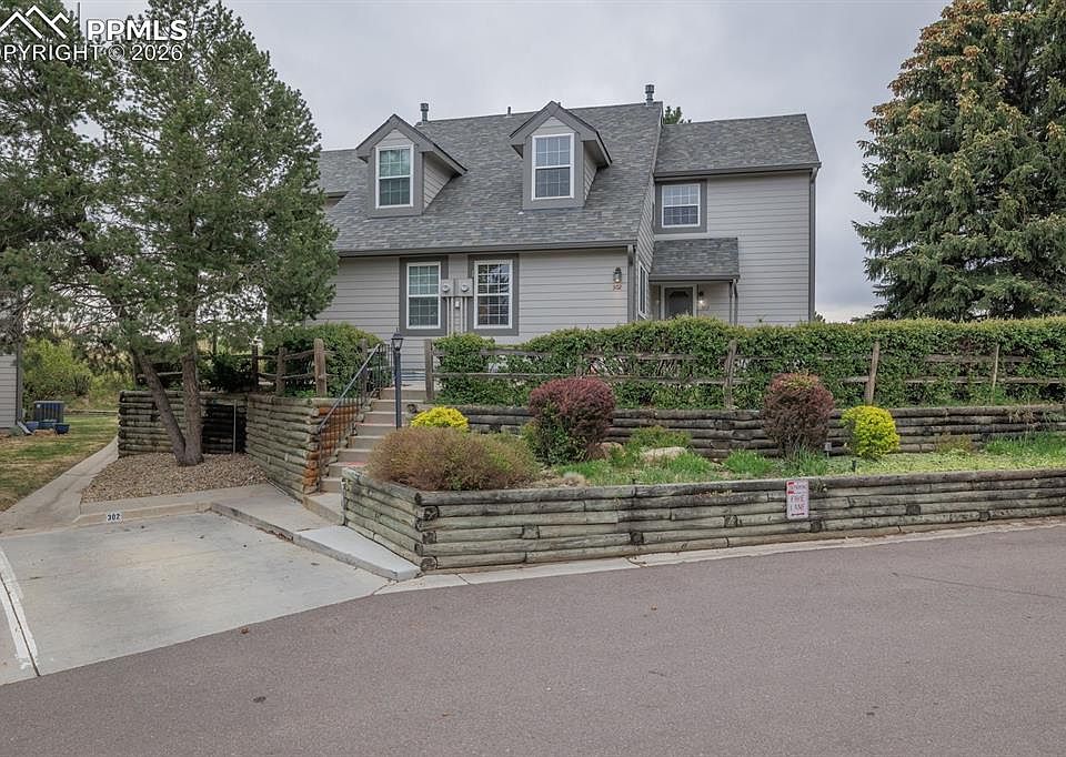 1st image of 302 Cobblestone Dr