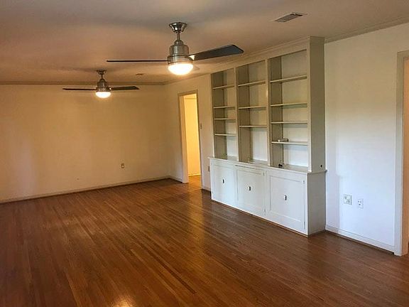 Living /dining room