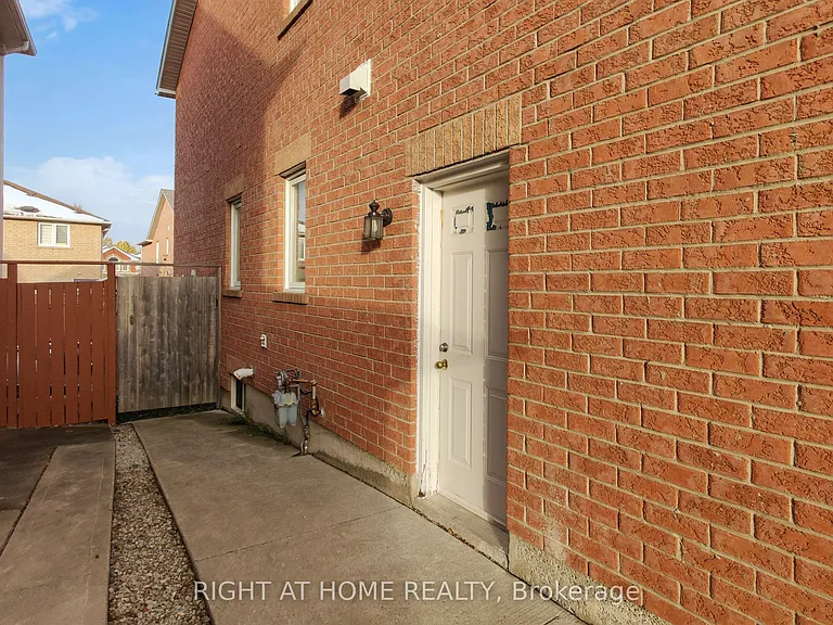 119 Letty Ave #LOWER — Photo 13