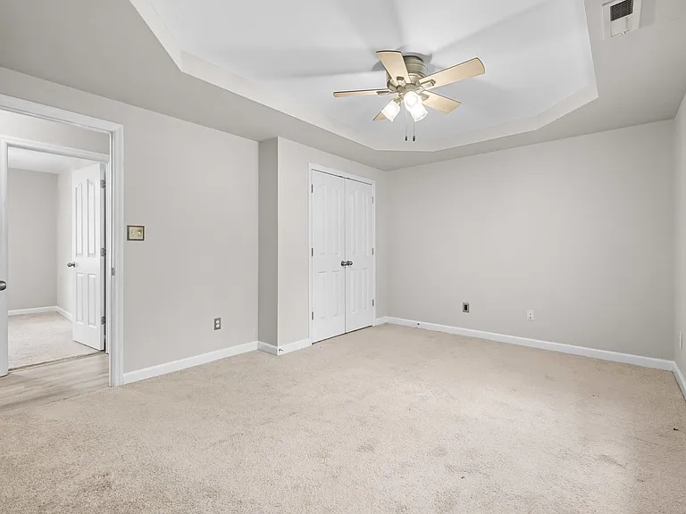 322 Reid Ct N — Photo 25