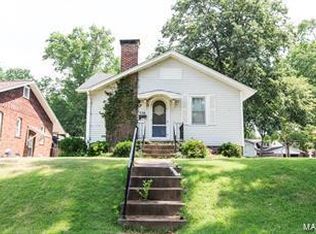 526 S Douglas Ave, Belleville, IL 62220