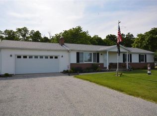 10627 Rupert Rd, Wapakoneta, OH 45895