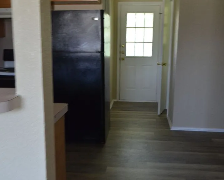 4504 Mattie — Photo 4