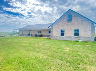 13703 W Rupe Ave, Lahoma, OK 73754