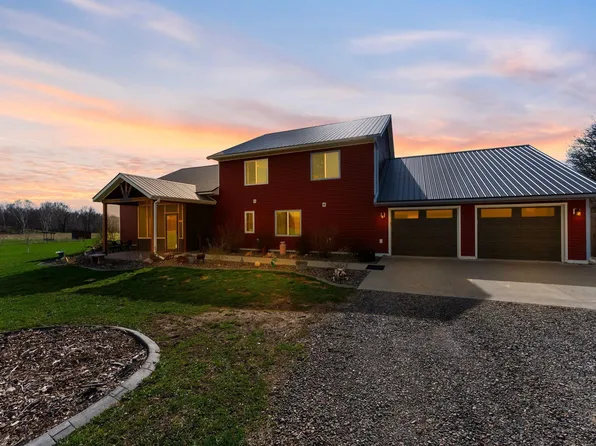 2233 Svendsen Rd, Mora, MN 55051
