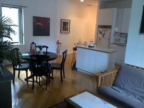 2nd image of 306 E 86th St APT 3B