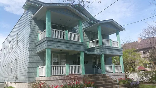 414 Poplar Ave Photo 1