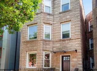 2727 W Evergreen Ave #1, Chicago, IL 60622
