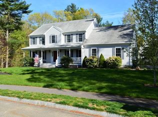 75 Pheasant Ln, Raynham, MA 02767