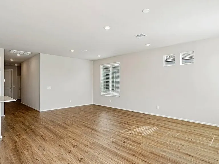 18006 W Calle Lejos — Photo 5