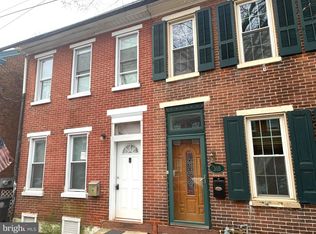 320 Chestnut St, Pottstown, PA 19464