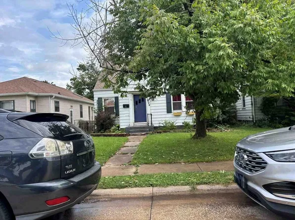 2524 7th St, East Moline, IL 61244