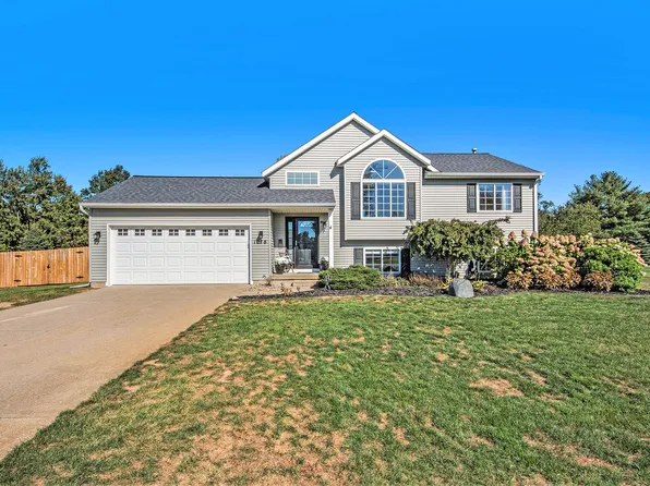 1078 Auburn Rd, Hastings, MI 49058