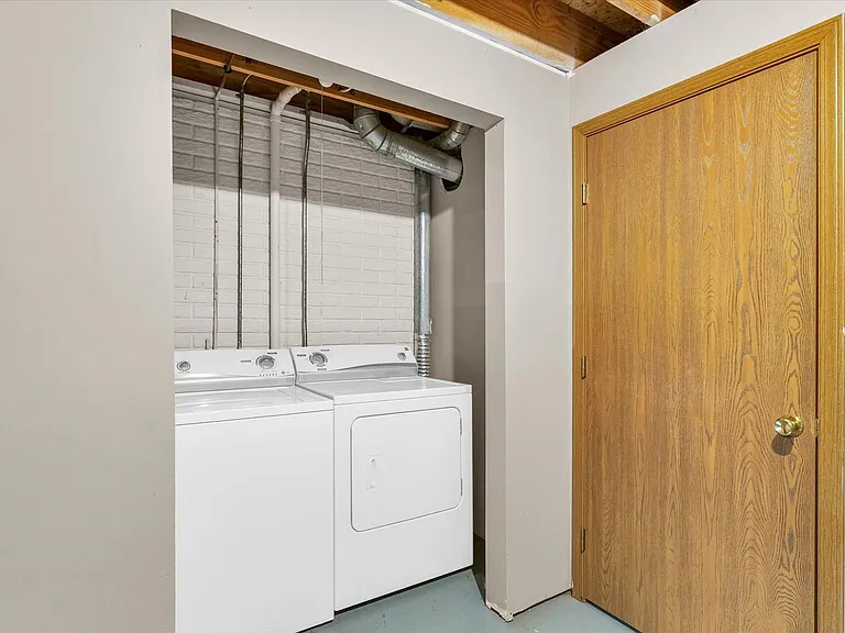 Hershey Clearwater Townhomes — Photo 30