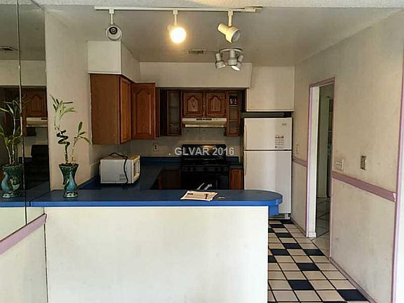 4th image of 4843 Via San Andros #0
