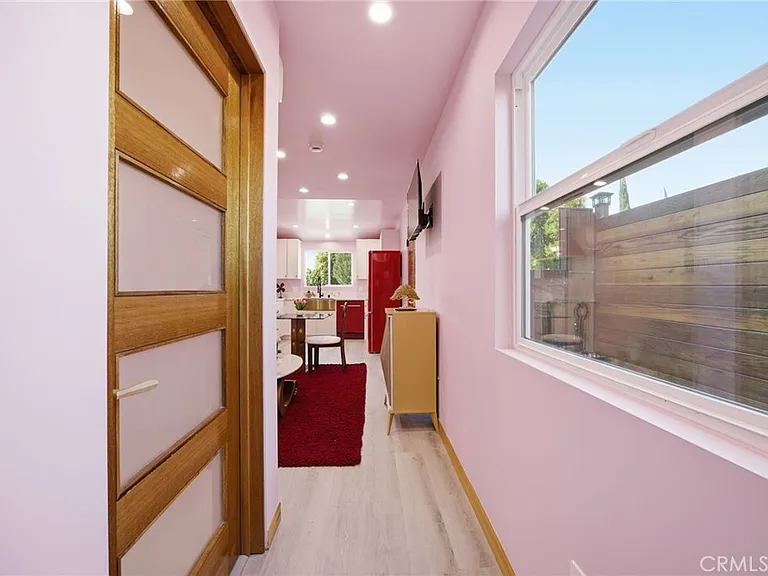 17658 Martha St — Photo 2