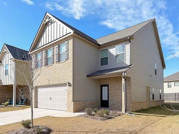2nd image of 2454 Walker Dr