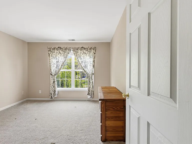 307 Winterthur Ln — Photo 49
