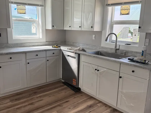 2456 Galewood St, Anchorage, AK 99508