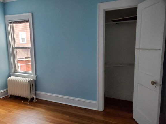 4th image of 15639 Madison Ave #1