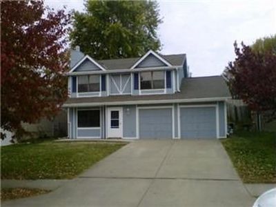 6438 N Holly St, Kansas City, MO, 64118