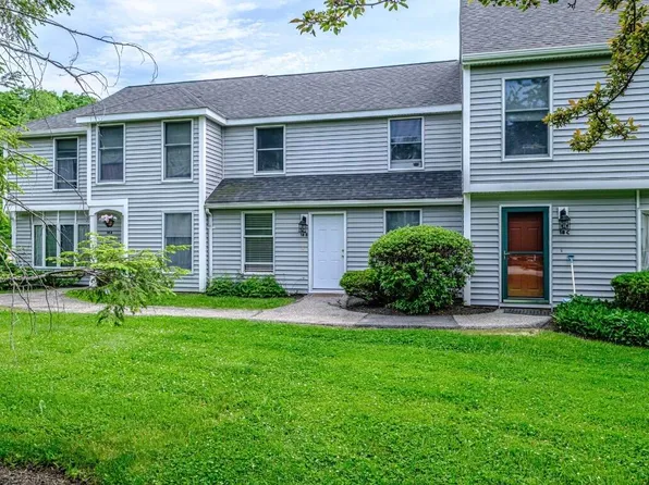18 Appleledge Drive #B, Portland, ME 04103