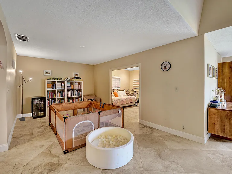 3501 Keyser Ave #59 — Photo 26