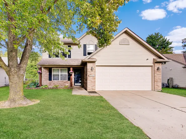 1379 Sanner Dr, Greenwood, IN 46143