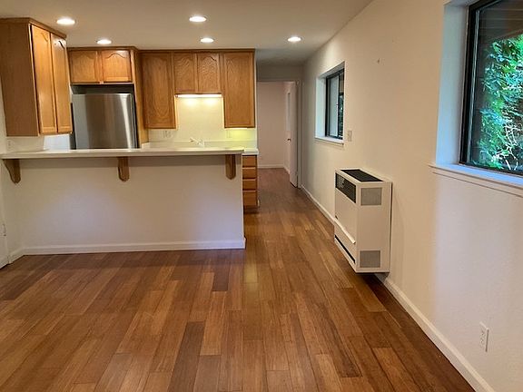 2nd image of 100 Wildomar St